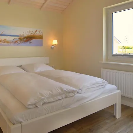 Awesome In With Kitchen Holiday home *